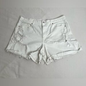 American Eagle Plus Size 18 White High Rise  Pocket Mom Shorts